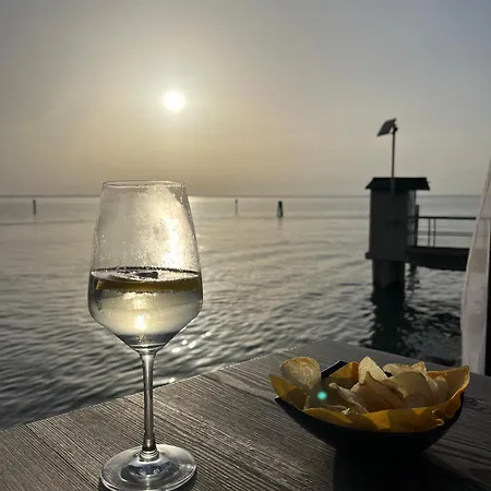 Vista Mare A 10M Dalla Spiaggia, 8 Piano E Parcheggio Privato * Lignano Sabbiadoro