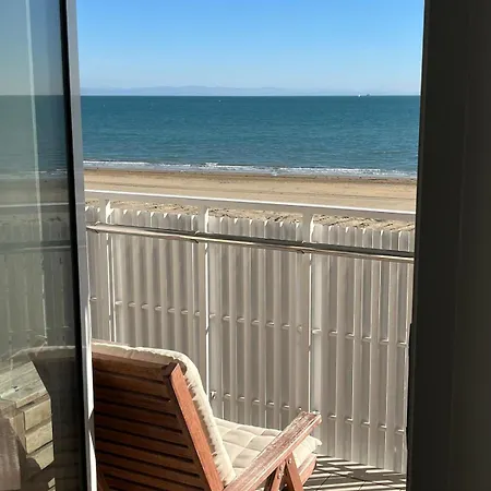 Vista Mare A 10M Dalla Spiaggia, 8 Piano E Parcheggio Privato Apartment Lignano Sabbiadoro