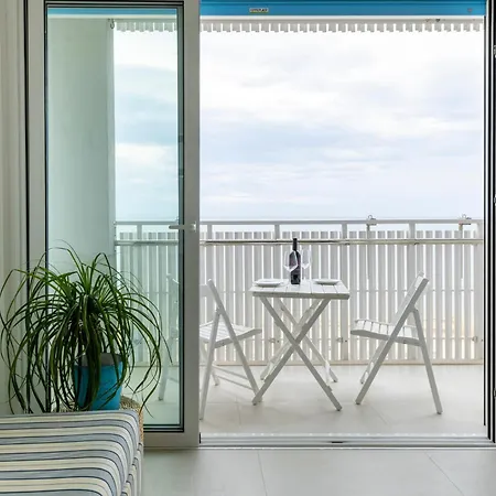 Vista Mare A 10M Dalla Spiaggia, 8 Piano E Parcheggio Privato Apartment
