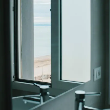 Vista Mare A 10M Dalla Spiaggia, 8 Piano E Parcheggio Privato Apartment *