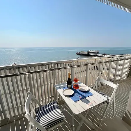 Vista Mare A 10M Dalla Spiaggia, 8 Piano E Parcheggio Privato * Lignano Sabbiadoro